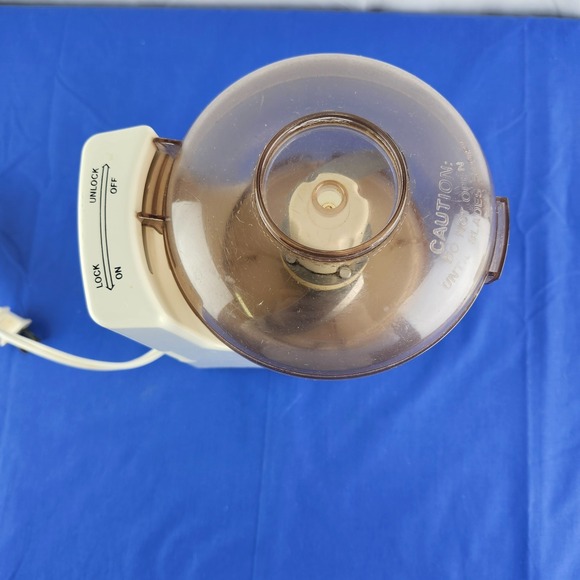 Sunbeam Oskar 14081 Food Processor Chopper 500w France With Slicer No Pusher - Picture 10 of 13